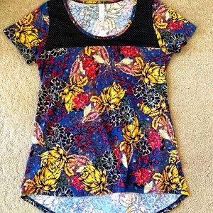 Lularoe classic tee